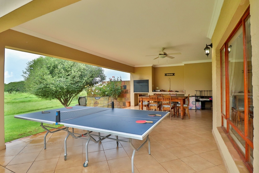 To Let 3 Bedroom Property for Rent in The Coves North West